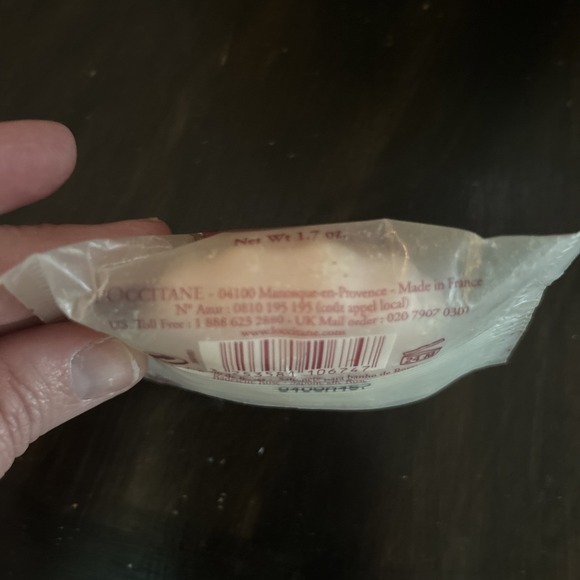 L'OCCITANE ROSE‎ 4 REINES" PERFUMED BATH SOAP 50 G/1.7 OZ New in package - Picture 2 of 4